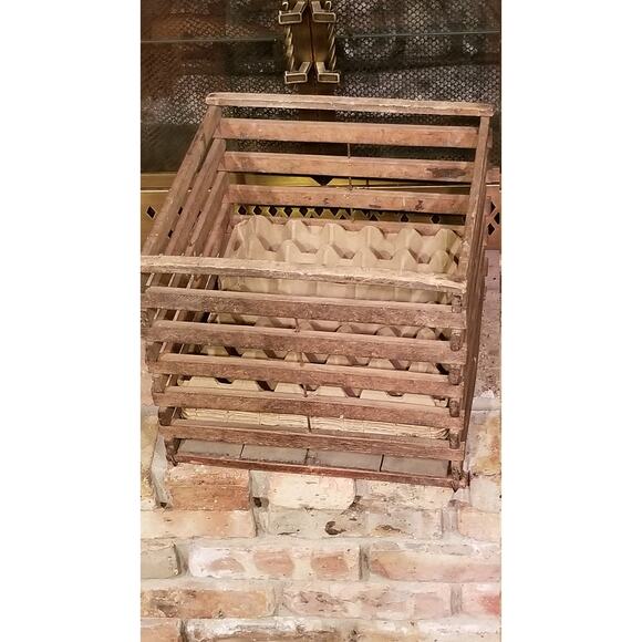 Vintage Egg Crate, Wood Slats, Humpty Dumpty, Farmhouse Kitchen Storage Decor - Picture 2 of 5